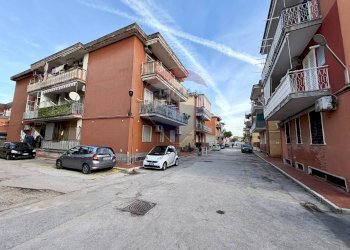 Edificio all\'aperto - Trilocale CORSO EUROPA
 
382, Villaricca - foto 27