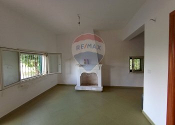 Stanza vuota - Independent house San Vito dei Normanni - photo 6