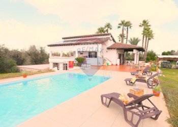 Piscina - Villa Tuglie - foto 1