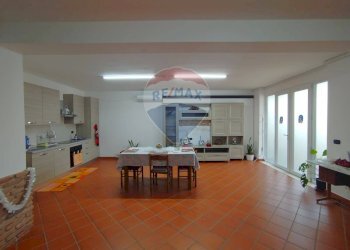 Sala da pranzo - Villa Tuglie - foto 35