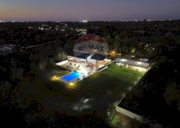 Piscina - Villa Tuglie - foto 59