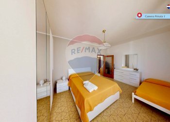 Camera / camera da letto - Non-buildable land via Petrarca
 
33/35, Rozzano - photo 15