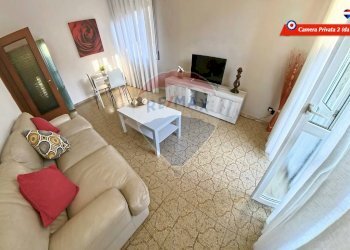 Soggiorno - Non-buildable land via Petrarca
 
33/35, Rozzano - photo 22