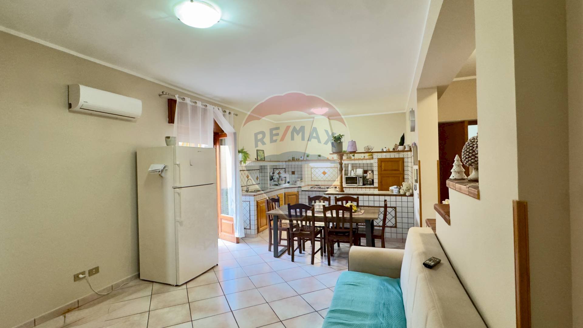 Sala da pranzo - Apartment Via Giuseppe Garibaldi
 
168, Terrasini - photo 3