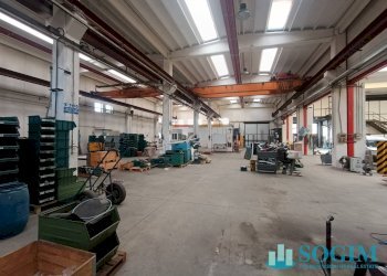 Capannone_7 - Capannone Via Maestri del lavoro
 
14, Carbonate - foto 8