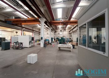 Capannone_9 - Capannone Via Maestri del lavoro
 
14, Carbonate - foto 10