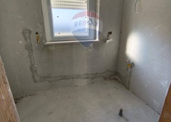 Stanza vuota - Villa Bifamiliare VIA MICHELE PALUMBO
 
SNC, Città Sant'Angelo - foto 11