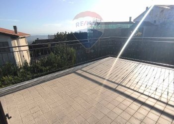 Terrazza - Villa Bifamiliare VIA MICHELE PALUMBO
 
SNC, Città Sant'Angelo - foto 35