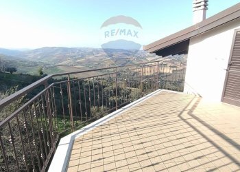 Terrazza - Villa Bifamiliare VIA MICHELE PALUMBO
 
SNC, Città Sant'Angelo - foto 38