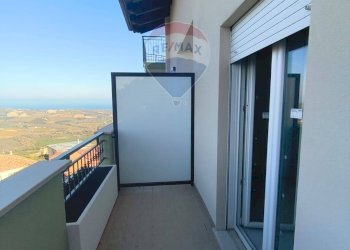 Balcone - Villa Bifamiliare via michele palumbo
 
snc, Città Sant'Angelo - foto 19