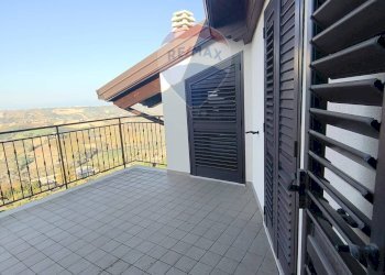 Terrazza - Villa Bifamiliare via michele palumbo
 
snc, Città Sant'Angelo - foto 39