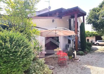 Foto 3 - Semi-detached house Strada Salionze, Monzambano - photo 3