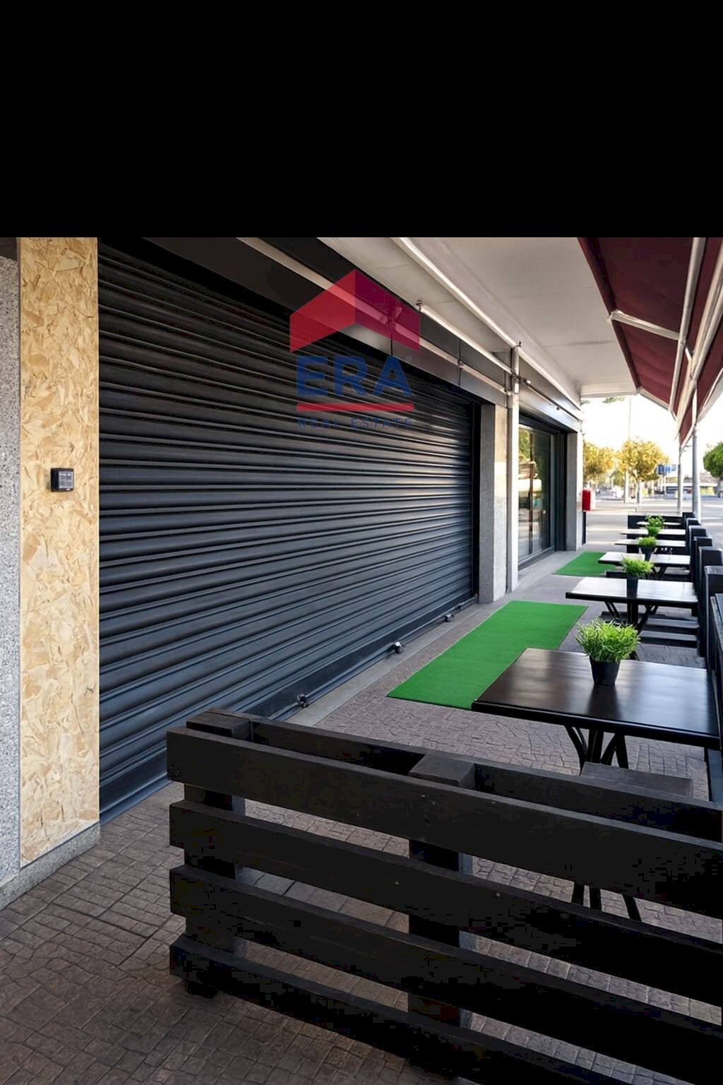 Foto 2 - Attività Commerciale Via Dei Castelli Romani
 
22, Pomezia - foto 2