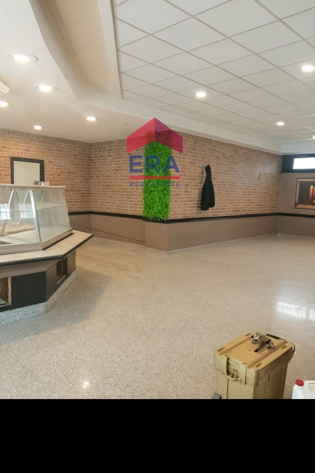 Foto 3 - Attività Commerciale Via Dei Castelli Romani
 
22, Pomezia - foto 3