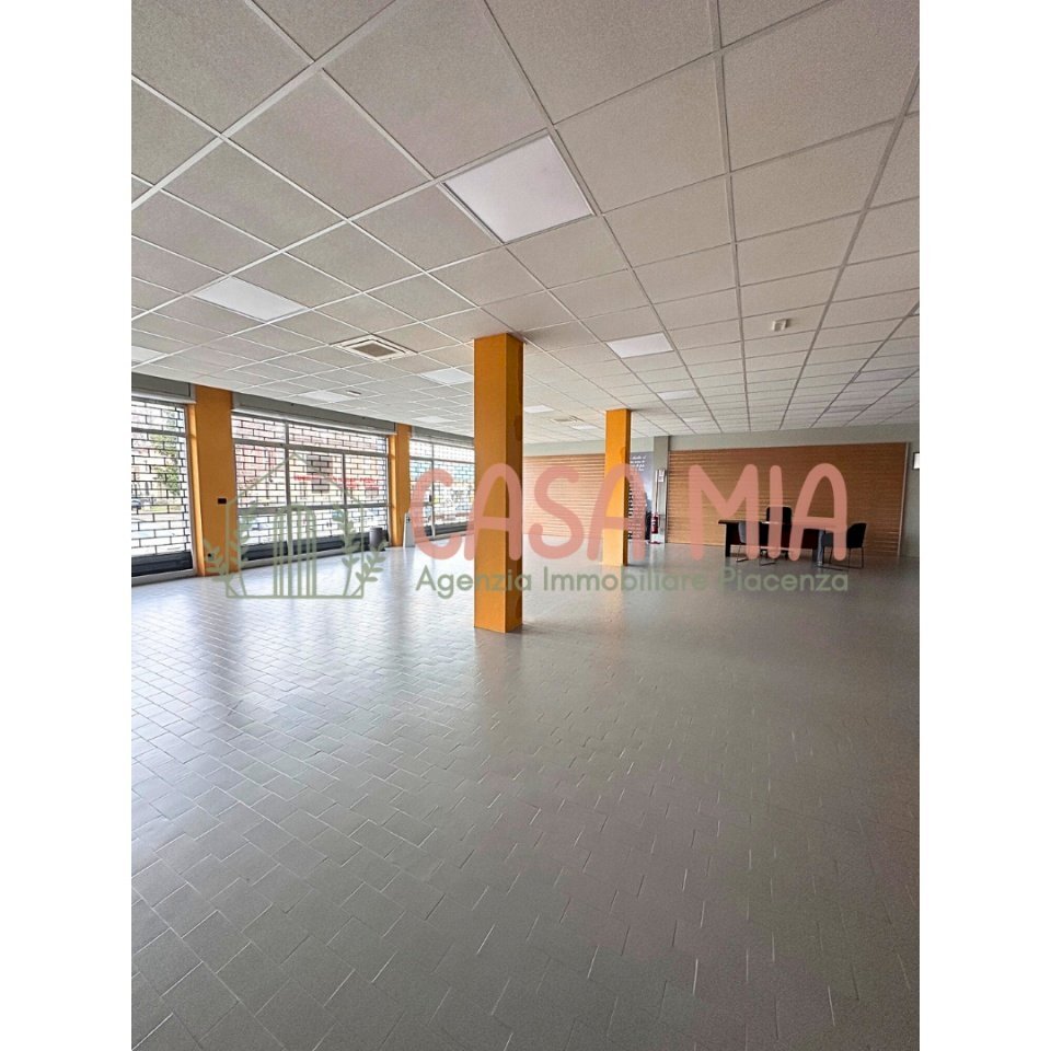 open space - Locale Commerciale Via emilia ovest, Rottofreno - foto 3