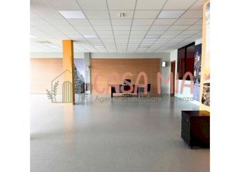 negozio - Locale Commerciale Via emilia ovest, Rottofreno - foto 4