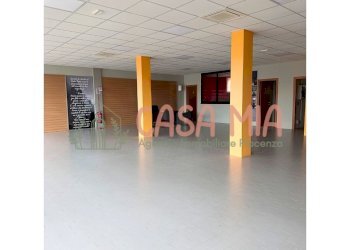 ufficio - Locale Commerciale Via emilia ovest, Rottofreno - foto 6