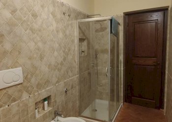 Foto 12 - Bilocale rimembranze
 
22, Amelia - foto 12