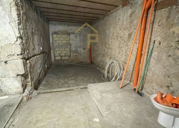 Foto 2 - Magazzino VIcolo tarzana
 
3, Palermo - foto 2