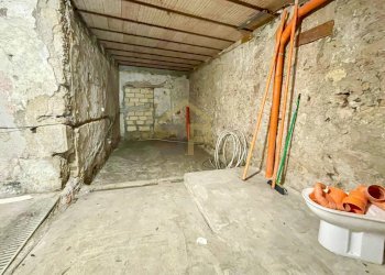 Foto 3 - Magazzino VIcolo tarzana
 
3, Palermo - foto 3