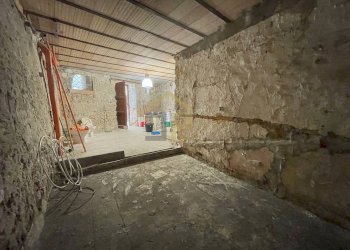 Foto 9 - Magazzino VIcolo tarzana
 
3, Palermo - foto 9