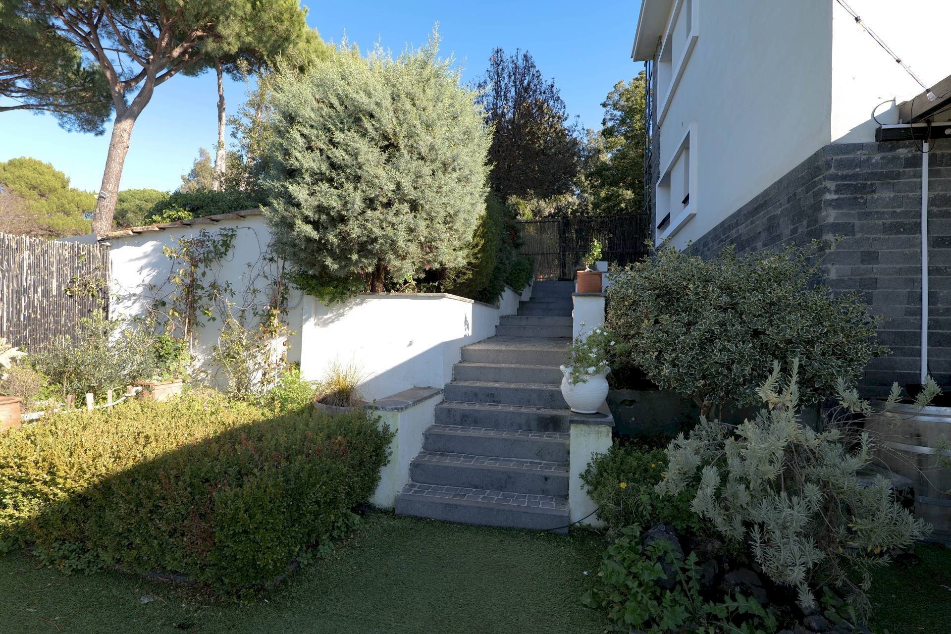 Foto 3 - Stabile - Palazzo Via Vesuvio
71, Ercolano - foto 3