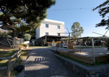 Foto 1 - Stabile - Palazzo Via Vesuvio
 
71, Ercolano - foto 1