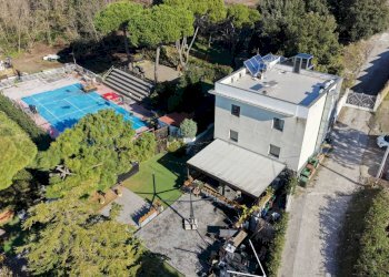 Foto 8 - Stabile - Palazzo Via Vesuvio
 
71, Ercolano - foto 8