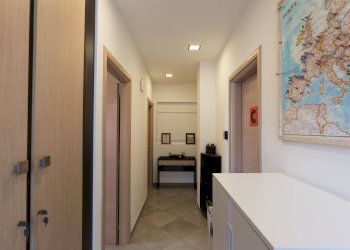 Foto 26 - Stabile - Palazzo Via Vesuvio
 
71, Ercolano - foto 26