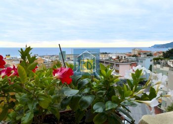 Foto 1 - Appartamento Via Amendola
 
13, Savona - foto 1