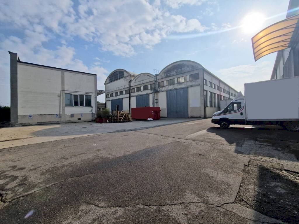 Facciata - Shed via Thomas Alva Edison, 209, Settimo Milanese - photo 1