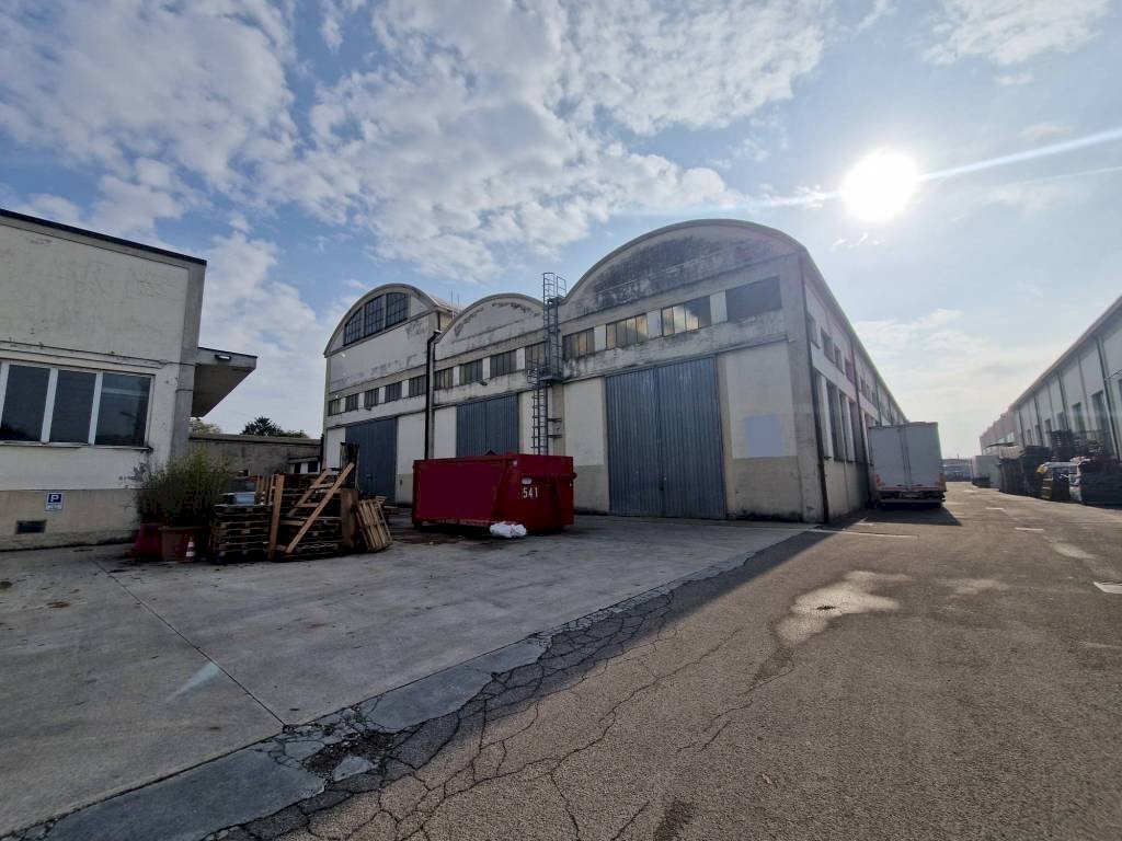 Facciata - Shed via Thomas Alva Edison, 209, Settimo Milanese - photo 2