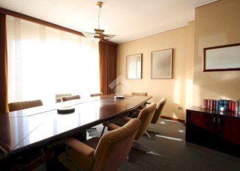 Three-room apartment Via Dante, Garbagnate Milanese - photo 5