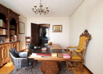 Three-room apartment Via Dante, Garbagnate Milanese - photo 15
