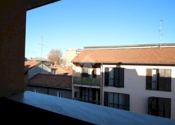 Three-room apartment Via Dante, Garbagnate Milanese - photo 28