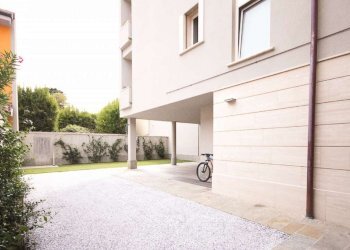 Three-room apartment Seregno - photo 13