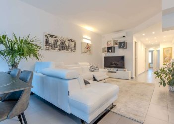 Three-room apartment Seregno - photo 22