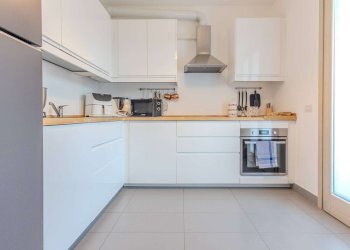 Three-room apartment Seregno - photo 23