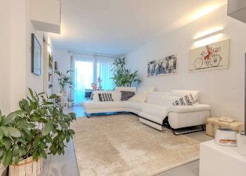 Three-room apartment Seregno - photo 31