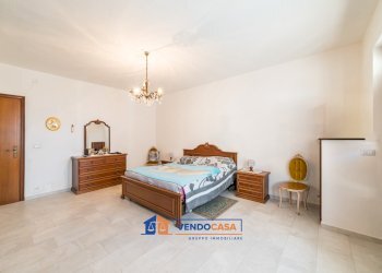 Independent house Busca - photo 9