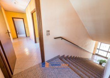 Independent house Busca - photo 10