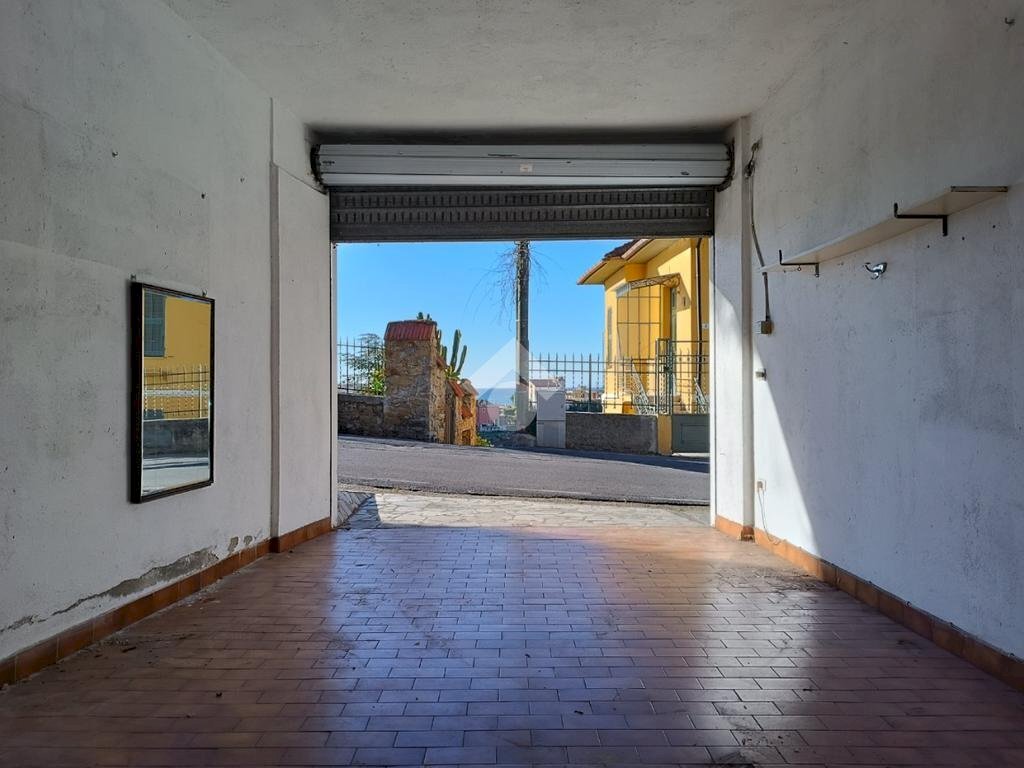 Box Via Franco Alfano, Sanremo - photo 3