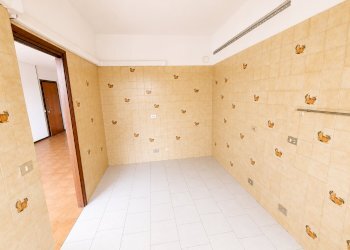 Four-room apartment via Pavia, Modena (neighborhood Morane - Contrada) - photo 3