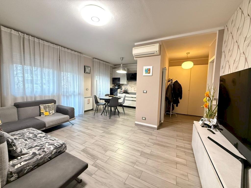 Three-room apartment Viale Partigiani, Collegno - photo 1
