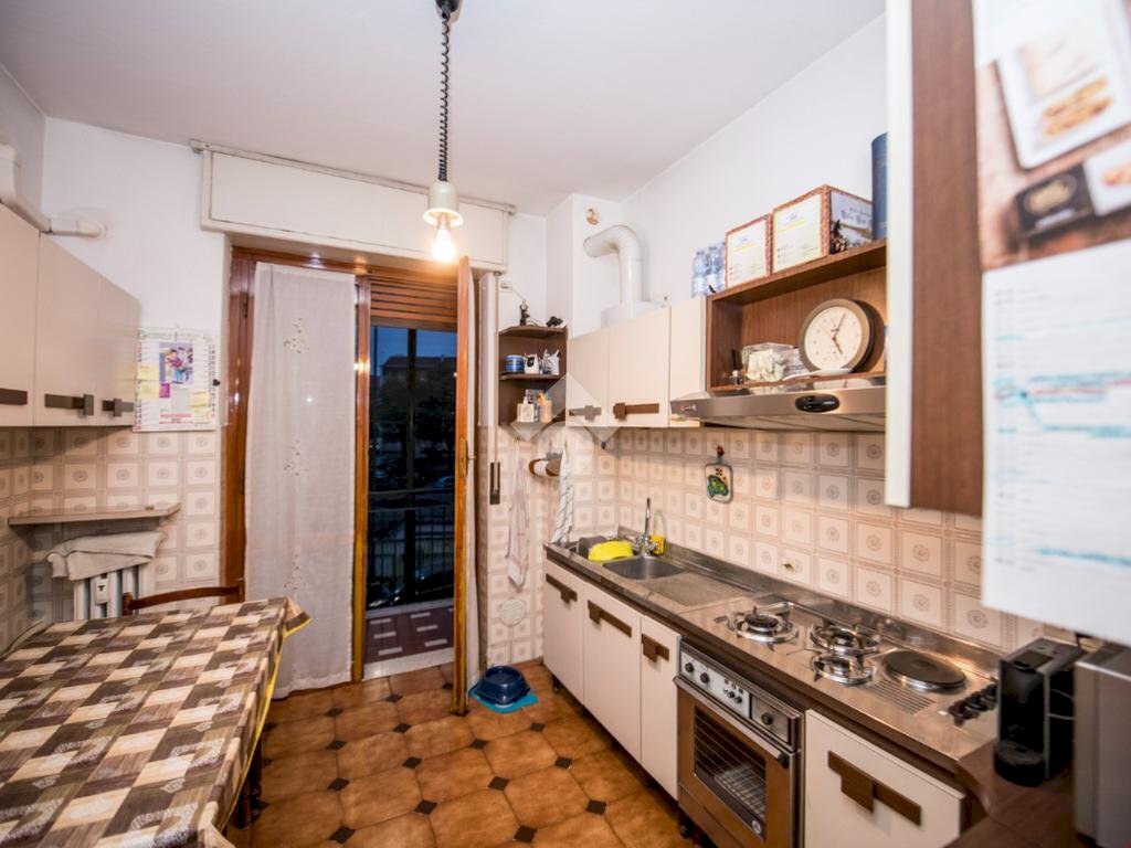 Three-room apartment Via Privata Albona, Milano (neighborhood Baggio) - photo 3