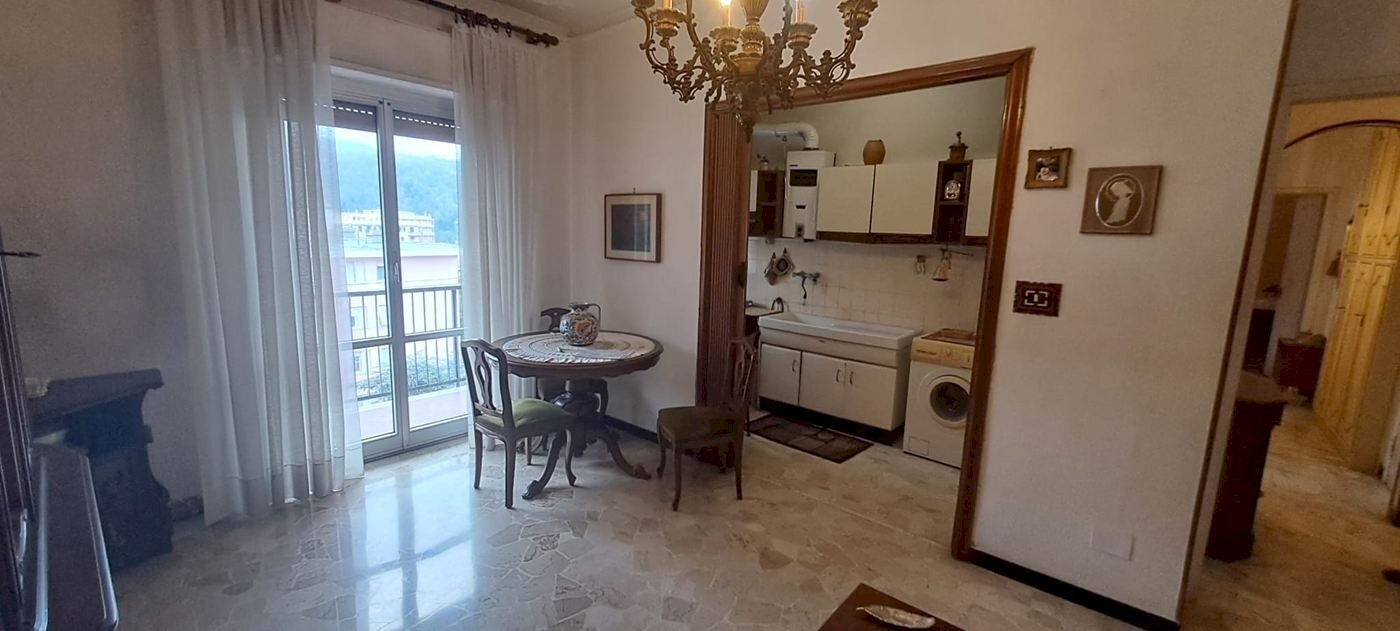 Quadrilocale via Vezzani, Genova (zona Rivarolo) - foto 3