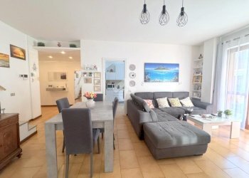 Three-room apartment Via gramsci, Cesate - photo 7
