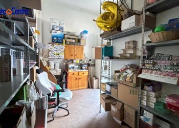 Foto 6 - Locale Commerciale Via Monte Vodice
 
42, Aosta - foto 6