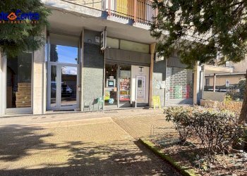 Foto 11 - Locale Commerciale Via Monte Vodice
 
42, Aosta - foto 11