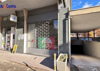 Foto 12 - Locale Commerciale Via Monte Vodice
 
42, Aosta - foto 12